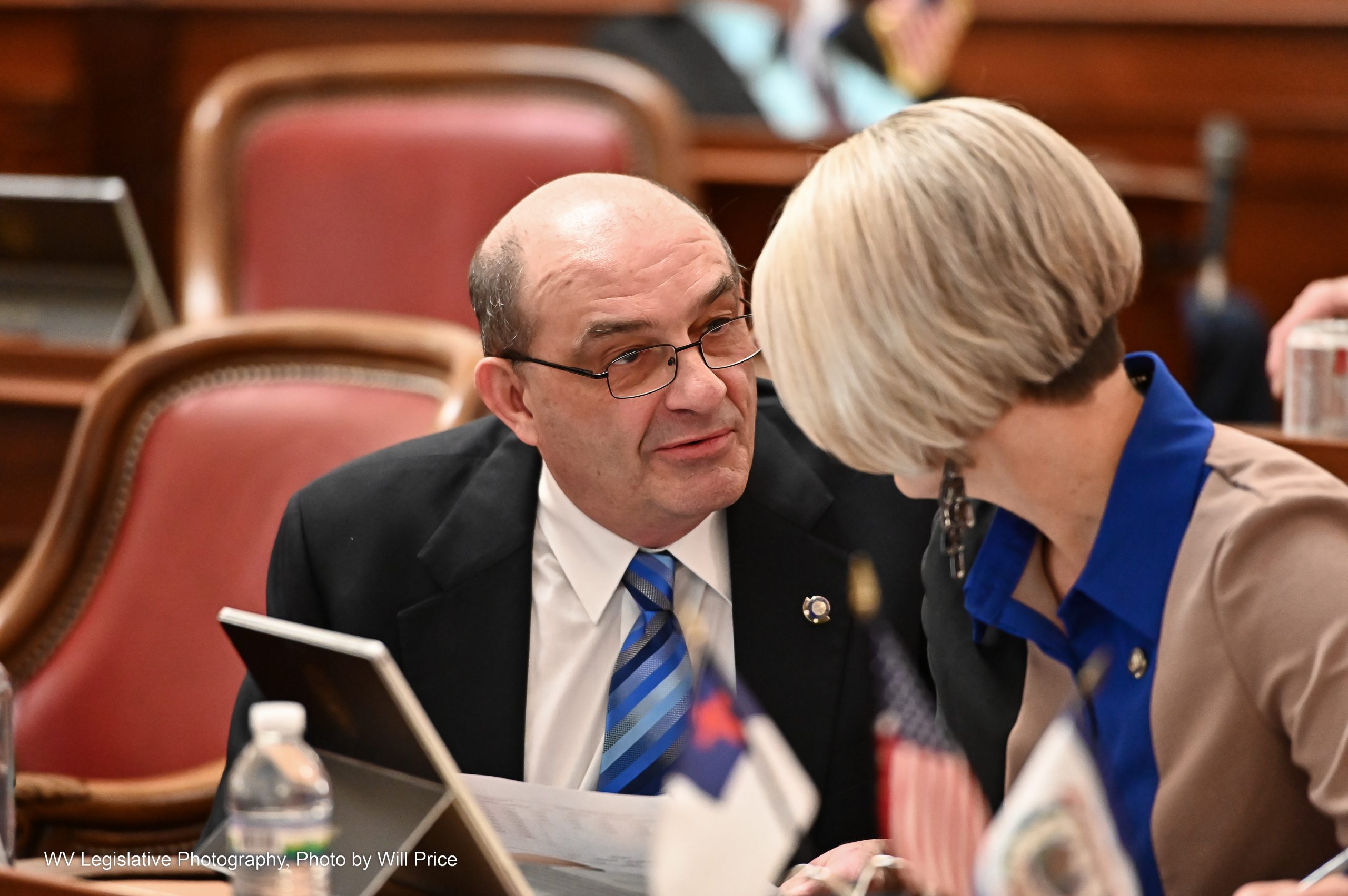 Senate passes CPS worker bill and EMS health and safety fee bill, sends them to the House